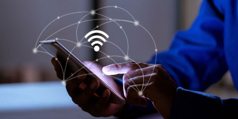 Future Prospects of Wi-Fi Q1Koziol IEEE Spectrum